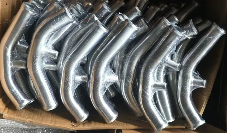 Motor vehicle intake intercooler pipe8 Motor vehicle intake intercooler pipe8